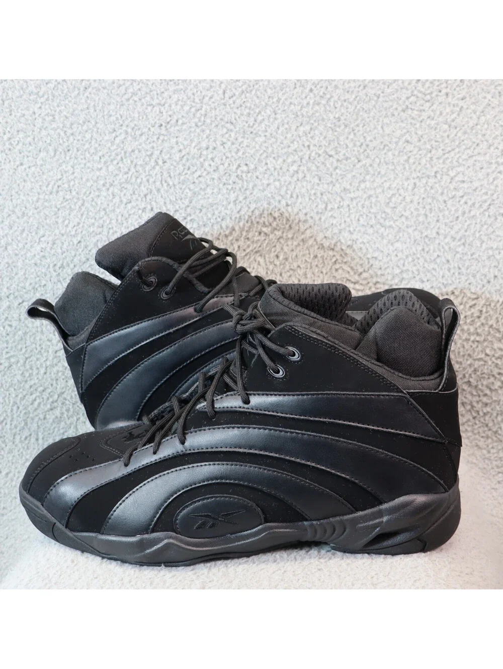Reebok Shaqnosis Men sz 16 High Top Basketball Shoes RB9000